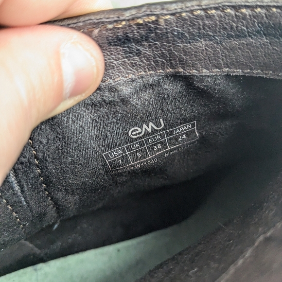 EMU Carlise Boot Women's Brown Color Leather Size 7 Wedge Heel - Picture 10 of 11